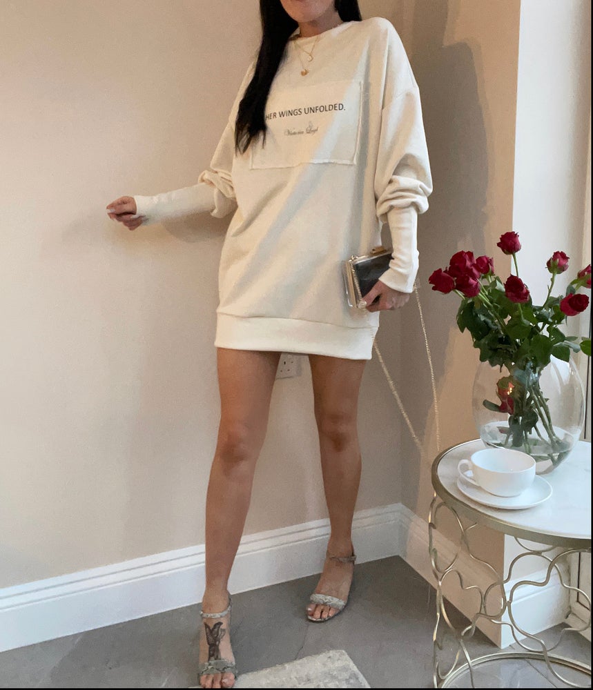VICTORIA JUMPER DRESS – VictoriaLeigh VICTORIA JUMPER DRESS – VictoriaLeigh