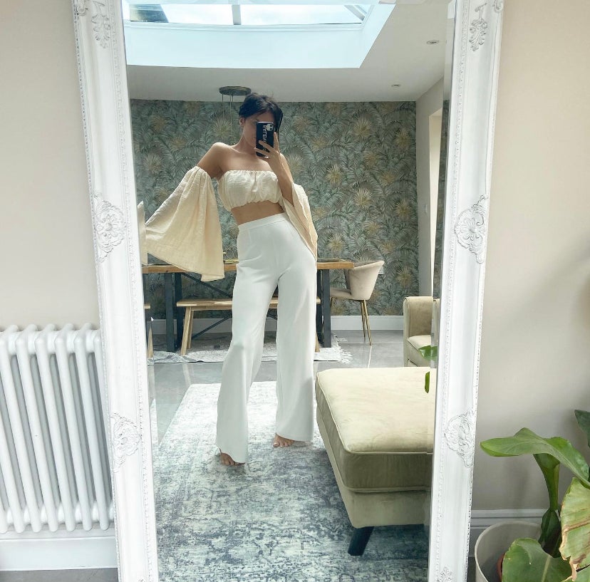 LILA CROP