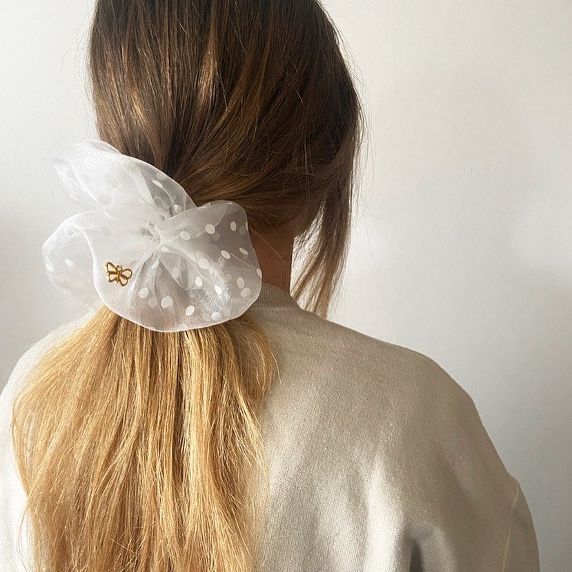 MIA SCRUNCHIE