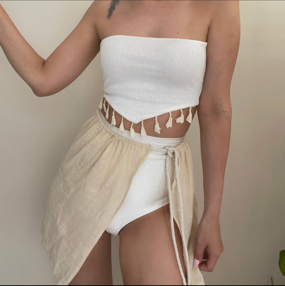 ANDRA TASSEL TOP