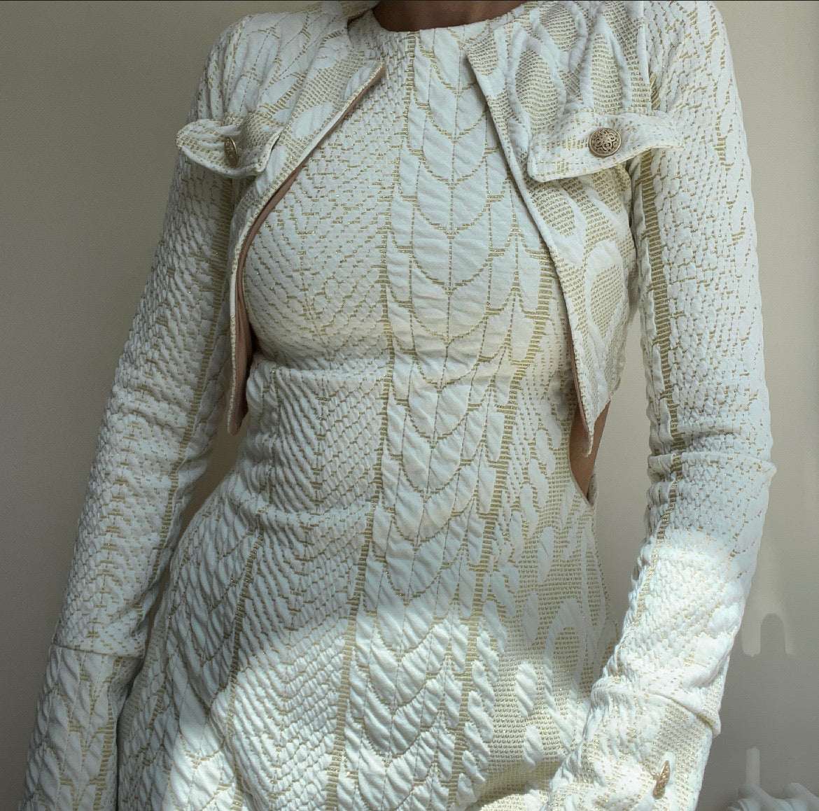 ANA CROPPED BLAZER