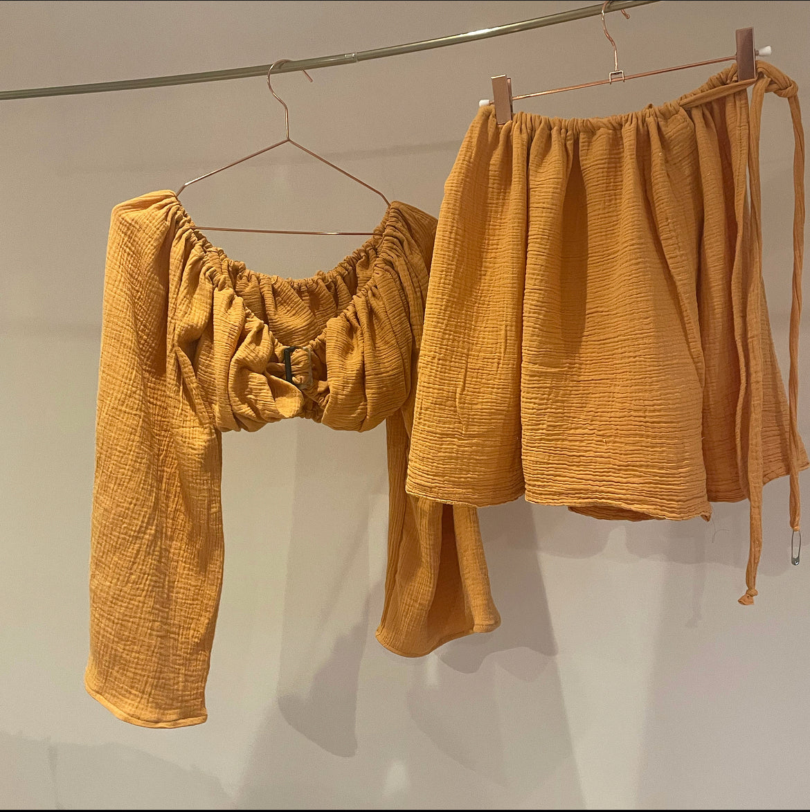 MAYA SET