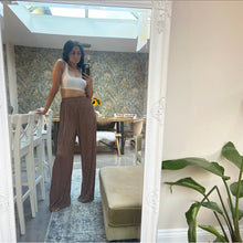 Load image into Gallery viewer, VIVIAN WIDE LEG TROUSERS
