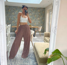 Load image into Gallery viewer, VIVIAN WIDE LEG TROUSERS
