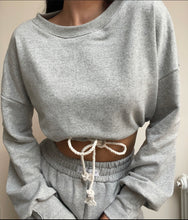 Load image into Gallery viewer, THE ROPE&amp;COTTON CROP JUMPER
